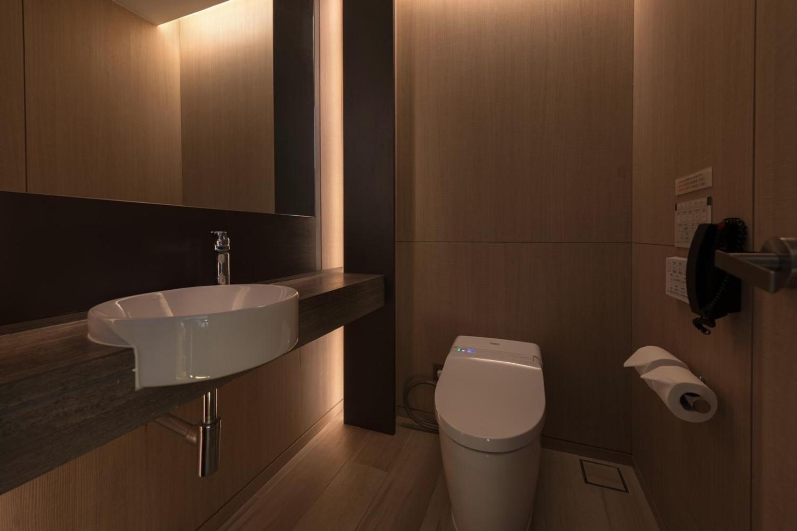 ムー ジャオシー ホテル 礁渓郷 エクステリア 写真 A modern bathroom