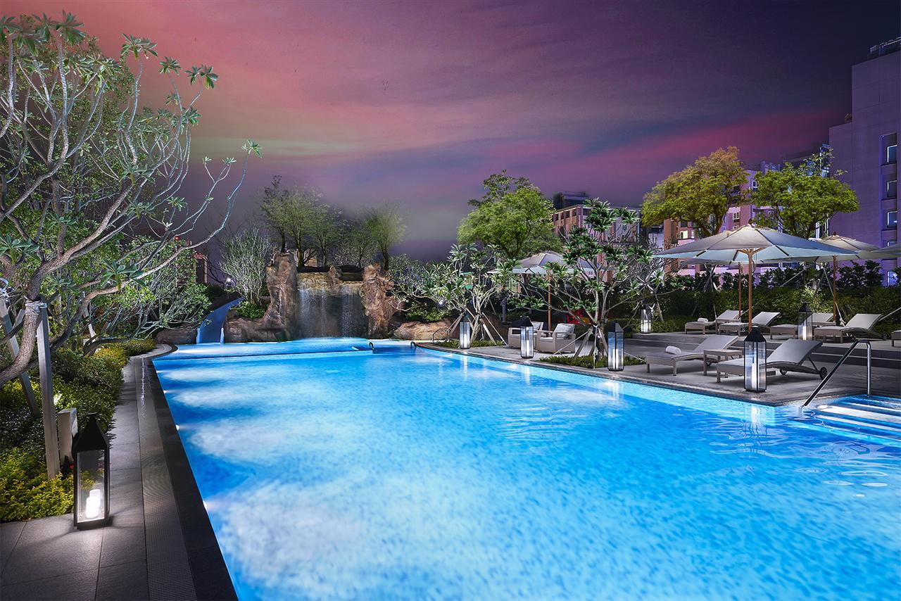 ムー ジャオシー ホテル 礁渓郷 エクステリア 写真 The swimming pool at the hotel